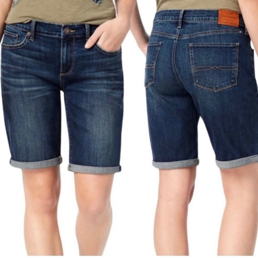 Lucky Brand The Bermuda, Jean shorts medium wash, size 6, 5 pockets, 9” rise.